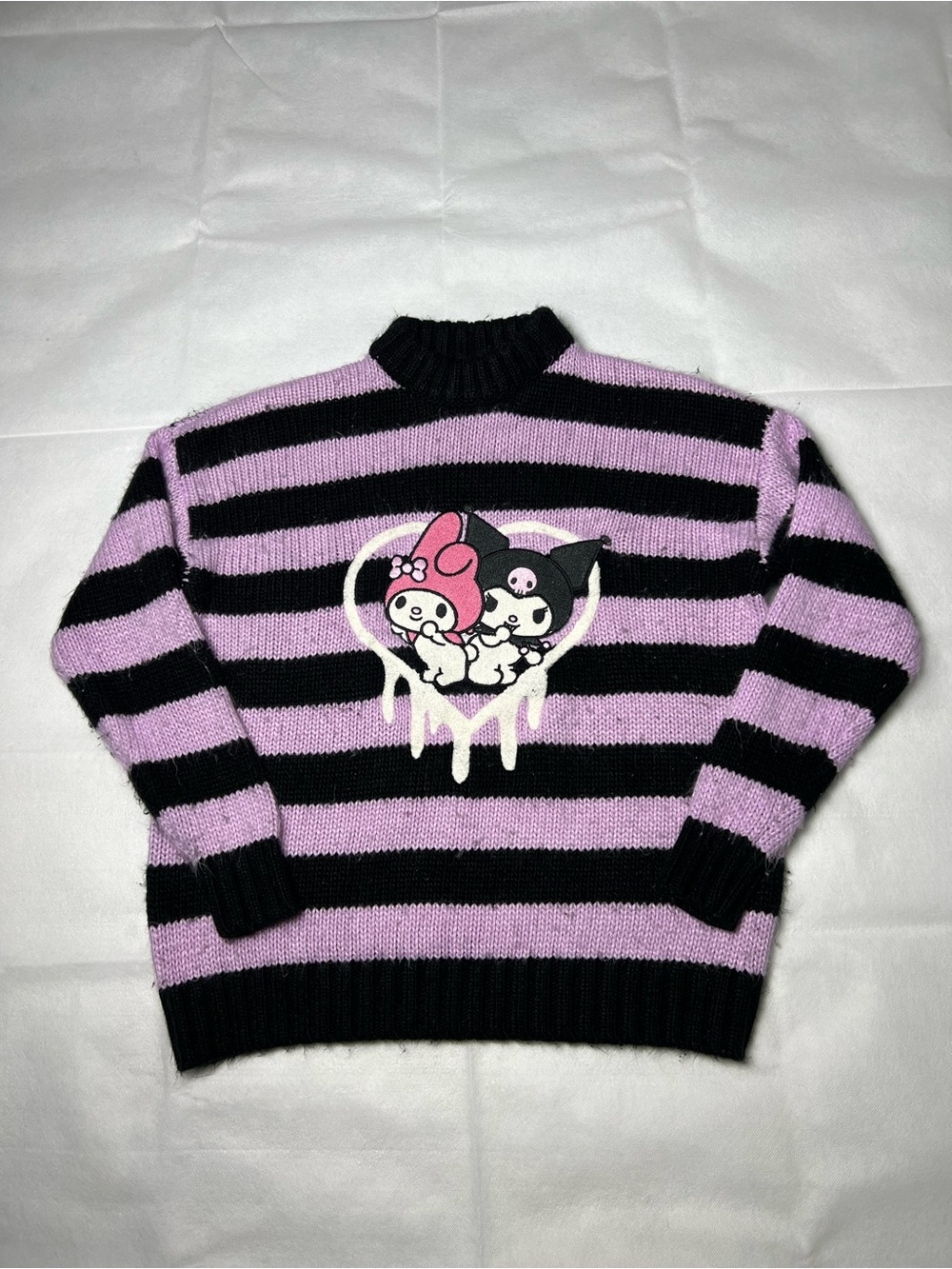Forever 21 Black and purple hello kitty Sweater with Heart